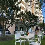 Aparthotel Holiday