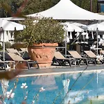 Aparthotel Holiday 4* Bibione
