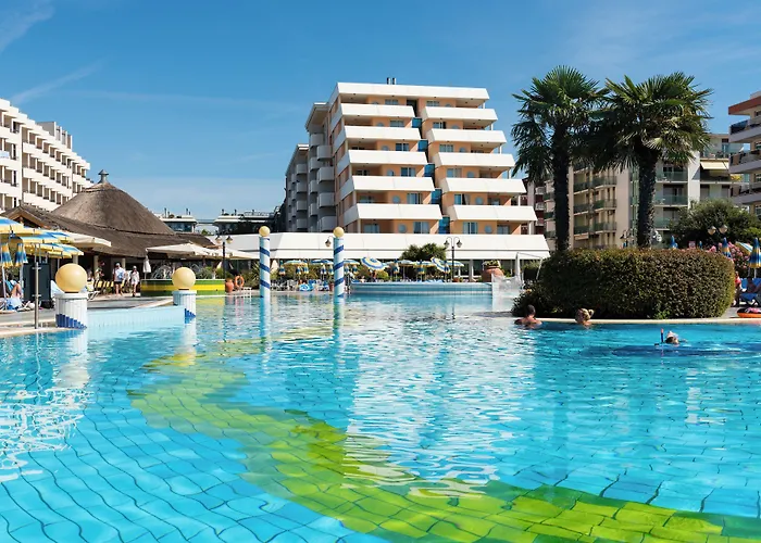 Hotel Aparthotel Holiday