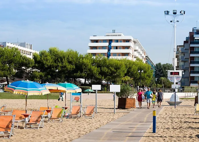 Aparthotel Holiday Hotel