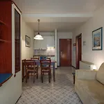 Otel Aparthotel Holiday