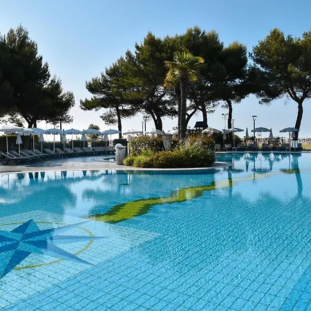 Aparthotel Holiday Hotel