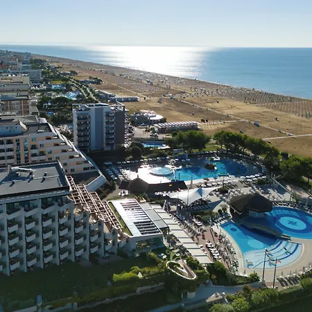 Aparthotel Holiday