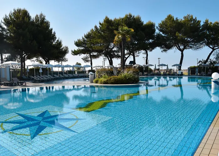 Aparthotel Holiday Otel